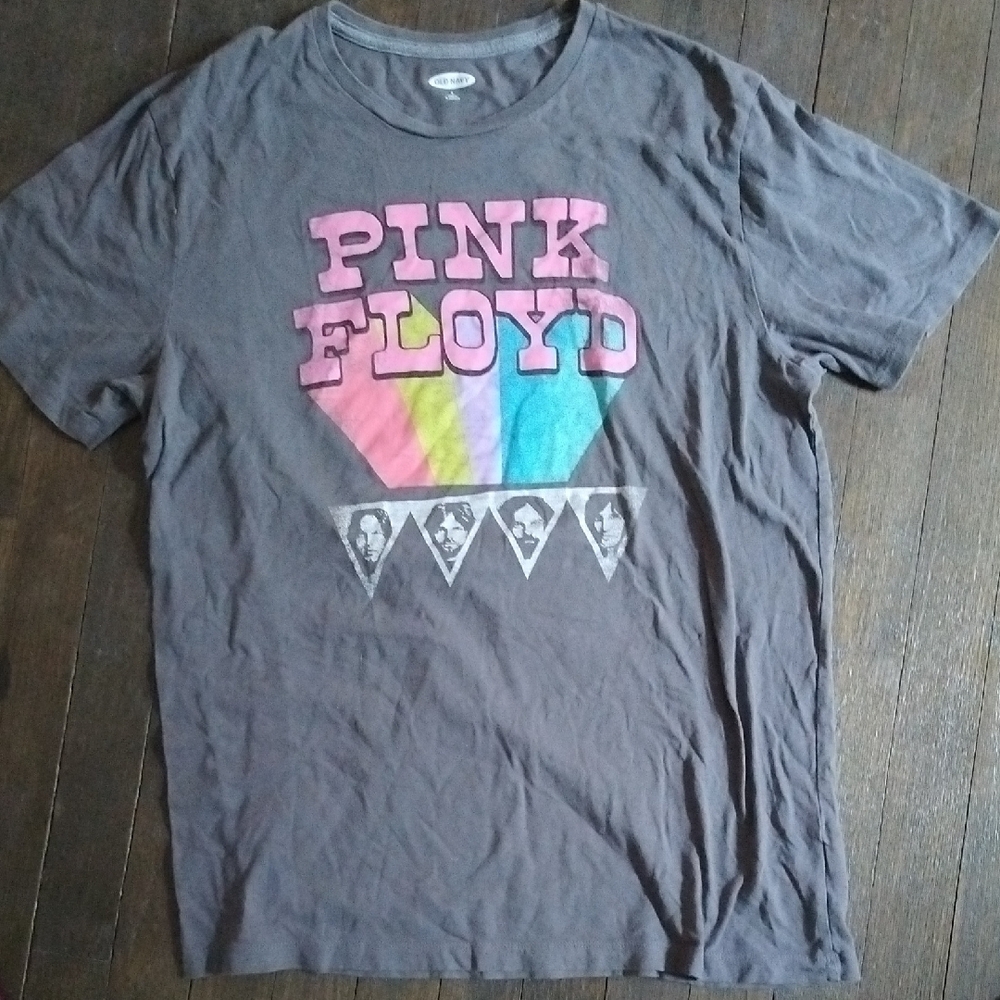 Gildan Graphic Tees - Black, Maroon, Gray - Picture 2 of 9